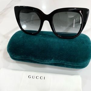 GUCCI Women’s Sunglasses GG0163S-001